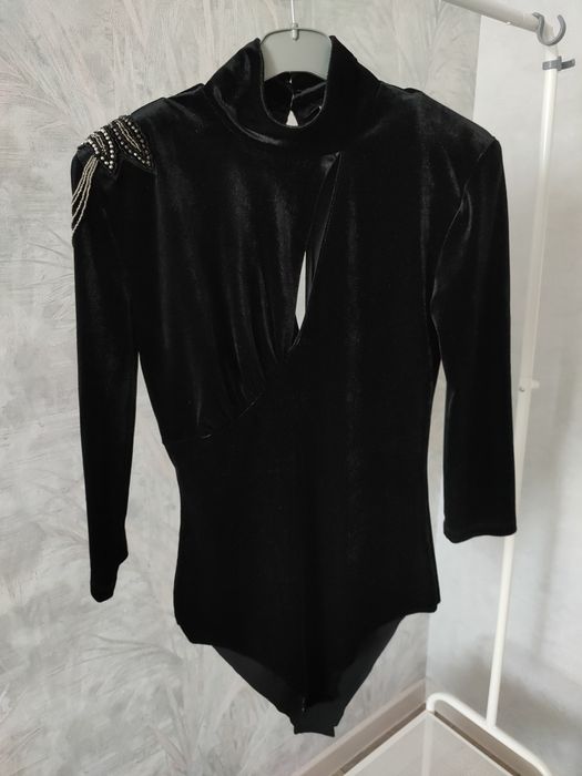 Женские вещи ZARA