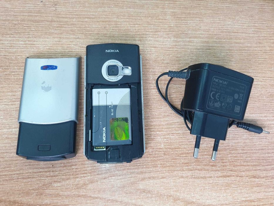 telefon Nokia N70 lcd color functional camera foto video taste necodat