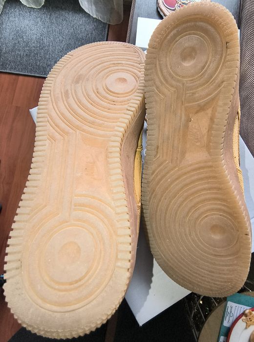 Обувки,велурени Nike