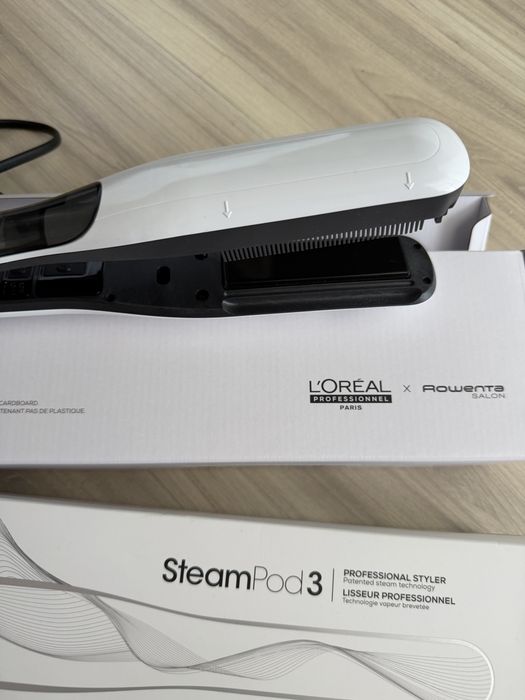 Placa profesionala de par pentru coafare si ingrijire L’Oréal Professionnel Steampod 3.0, 3 setari de caldura, rezervor de apa