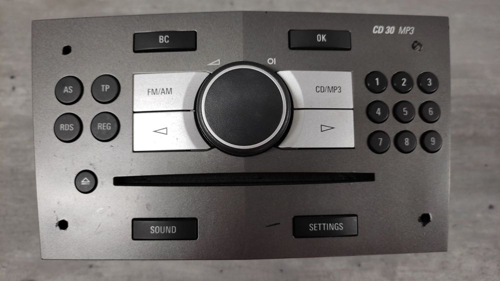 Радио за Опел Зафира