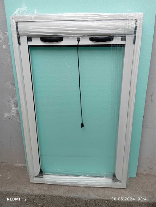 Ролетен комарник – Бял