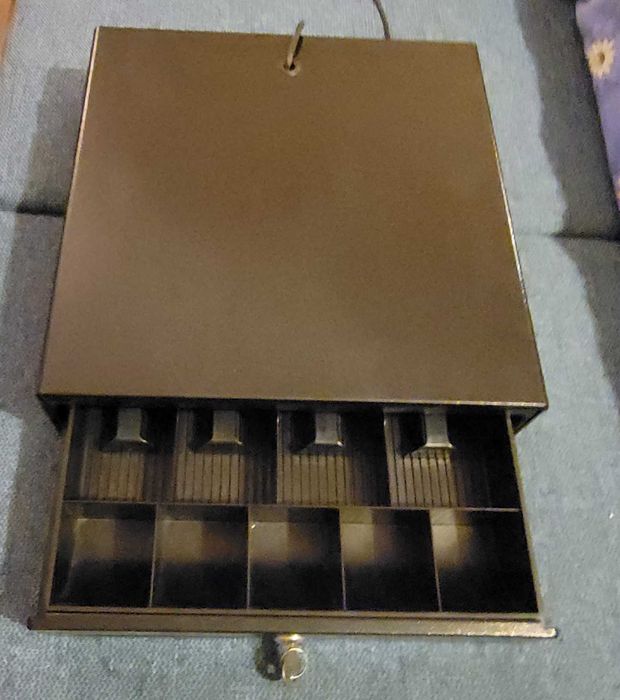 Чекмедже за касов апарат