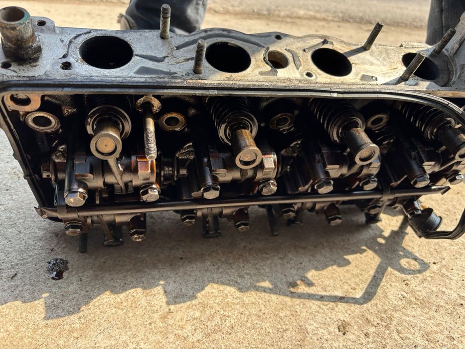 Головка 102 мотор 2.3 мерседес