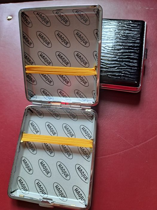 Элегантный портсигар