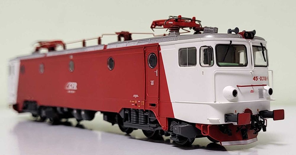 Amintiri feroviare 10022 locomotiva 060 EA ser.45 CFR digitala cusunet