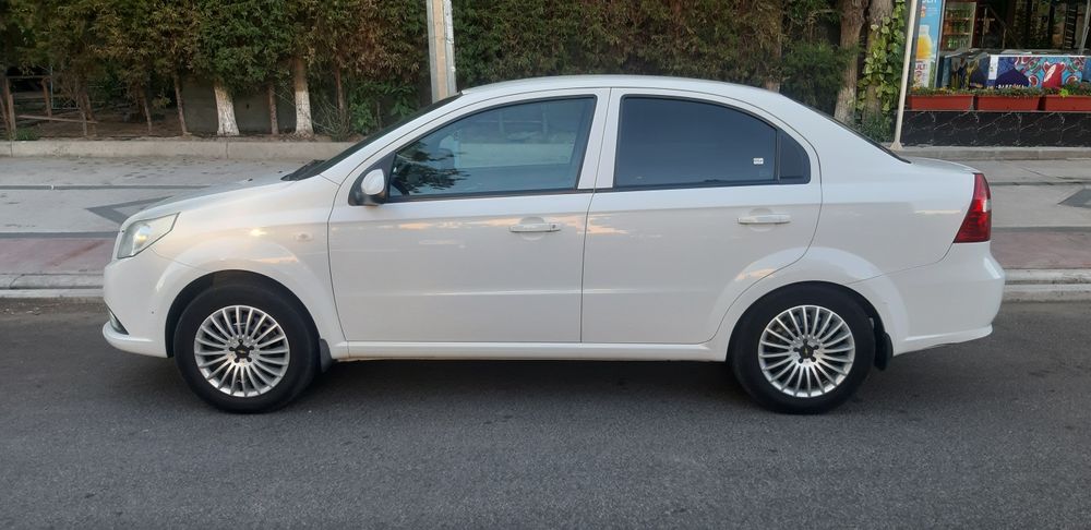 Zudlik bilan sotiladi. Chevrolet NEXIA III 2-pozitsiya