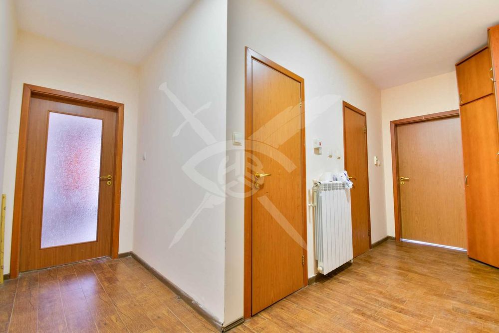 Продава се Тристаен апартамент в София, Манастирски ливади - 105 кв.м за 1922 €/кв.м - Снимка #14