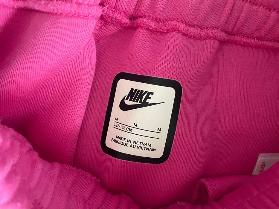 Дамски Nike tech fleece
