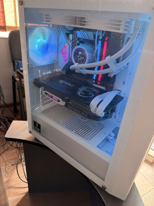 Sistem Desktop PC Gaming i9 9900 16g 512g nvme RTX2070 8g