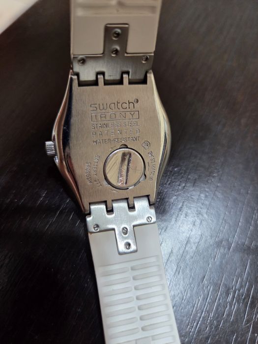 Ceas swatch irony