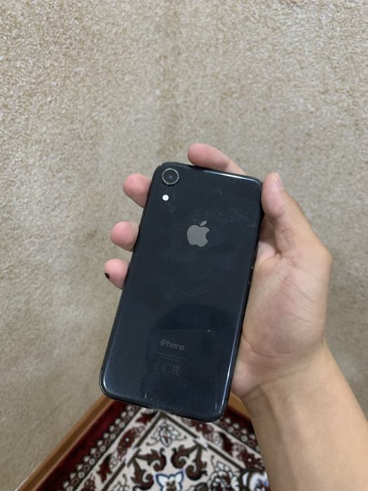 Iphone XR…..64gb