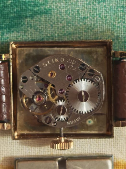 Seiko 21 - 3110 Mechanical Tank