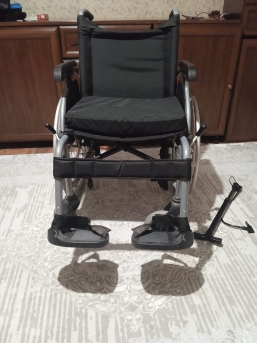 Коляска инвалидная