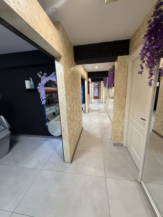 Inchiriez spatiu comercial recent renovat