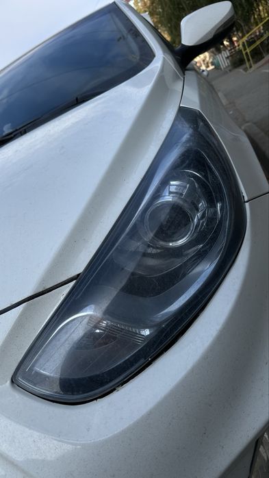 Фары на акцент 2011