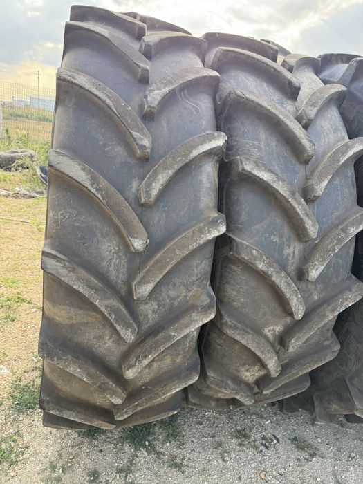 520/85r42 vredestein
