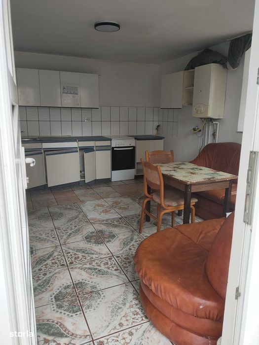 Închiriez Apartament 2 camere, parter