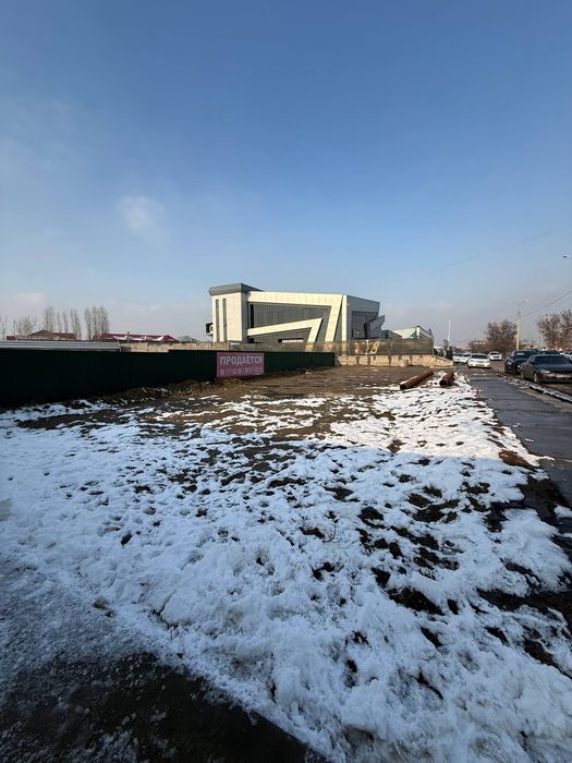 Срочно продается коммерческая территория 35 соток первая линия Сергели