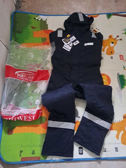 Зимний комбинезон