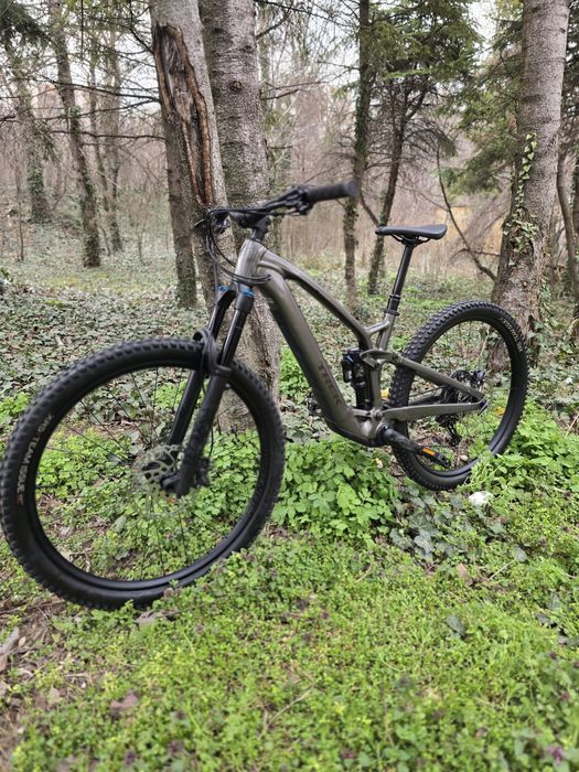 Trek fuel EX E aloy 2024 електрически  велосипед