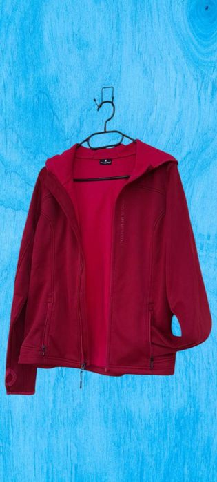 Jacheta Newcential windproof bordo cu fermoar si gluga S/M