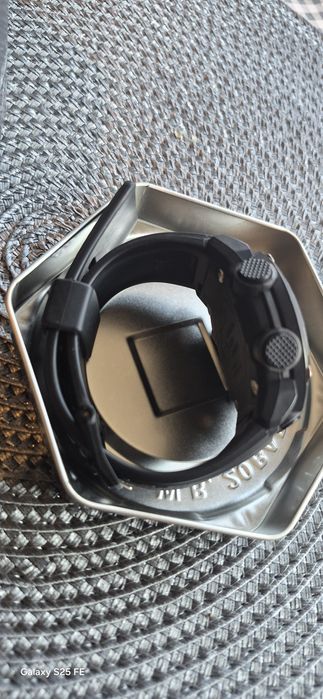 G-shock  ga2000 като нов