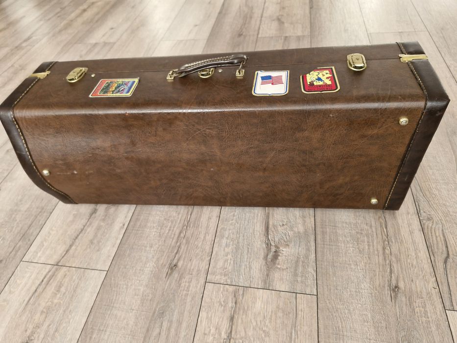 Geanta/ valiză/ cutie/ husă trombon