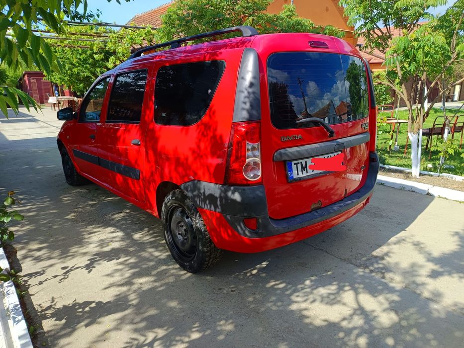 Dacia Logan MCV an 2009  motor 1.6  benzina 7 locuri