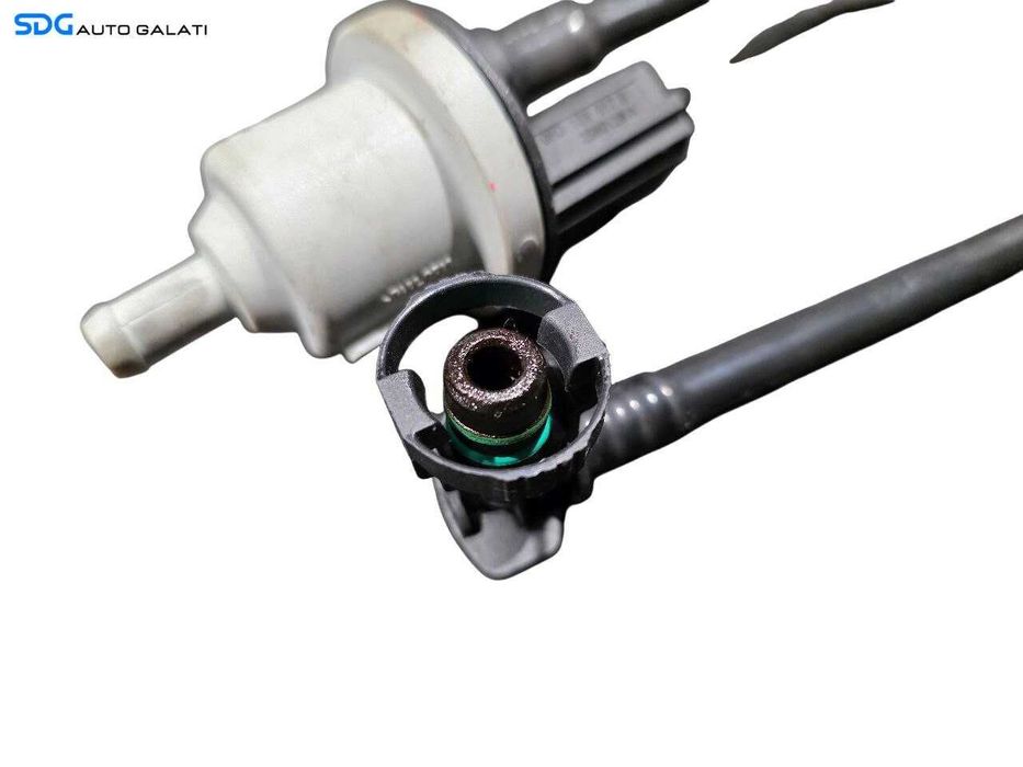 Supapa Presiune Combustibil cu Furtun Conducta Skoda Octavia 2 2.0 FSI 2004 - 2013 Cod 06D133517B 2580126A 04E133366CN [N4407]