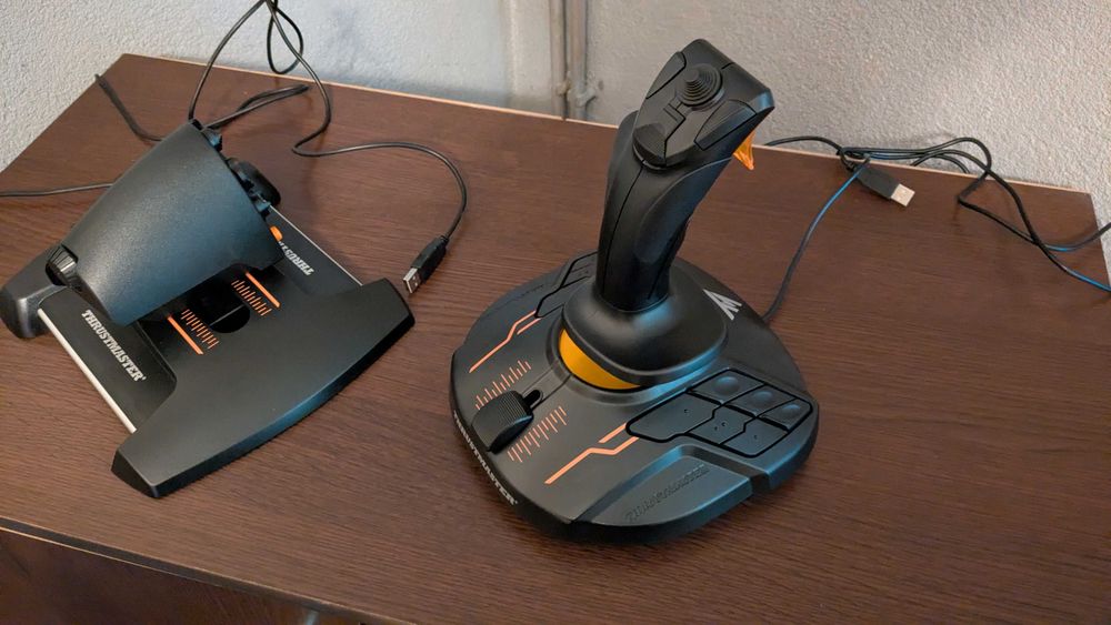 Thrustmaster T16000M