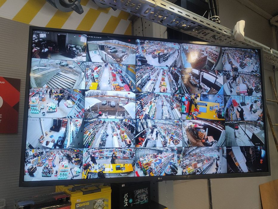 Установка камеры и пожарной сигнализации.