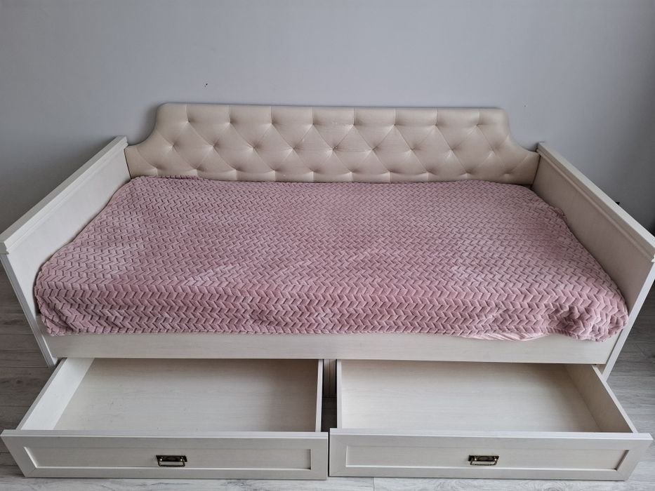 Продам кровать (детская/для подростка) 90×200