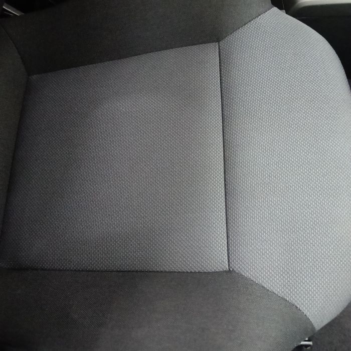 Detailing auto,curățare tapițerii auto, pachet interior de la 200 lei