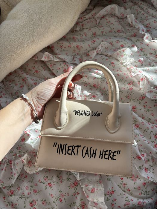 Дамска чанта