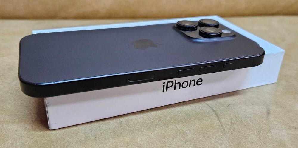 Apple iPhone 16 Pro 128GB black