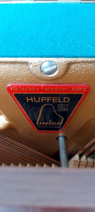 Hupfeld пианино сотилади