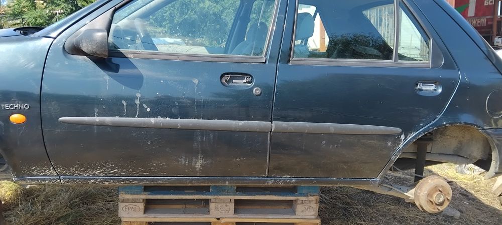 Продавам на части .Форд фиеста 14 бензин