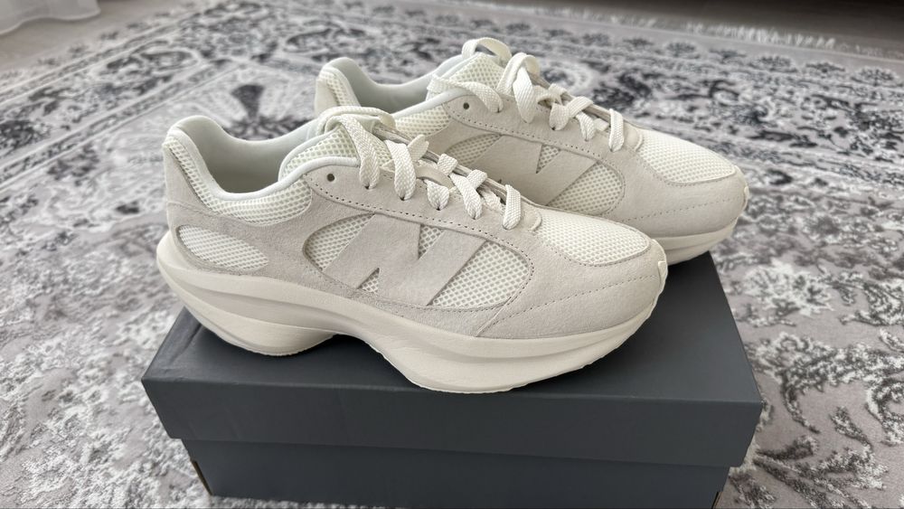 Оригинальные кроссовки New Balance