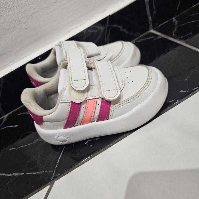 Боти и маратонки