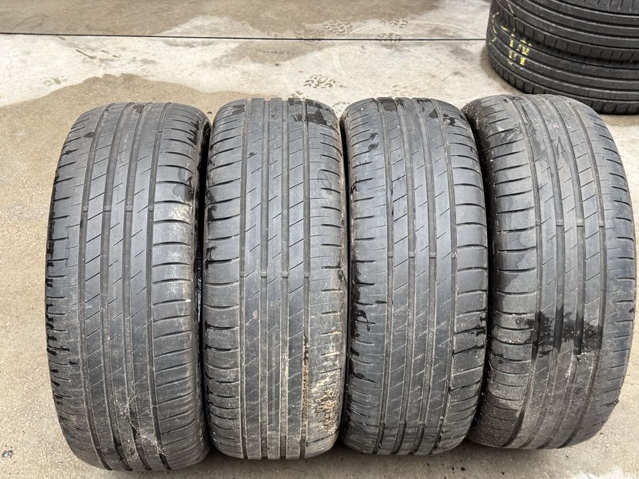 205/55/R16 Goodiyear Efficiemt Grip 4бр летни dot1717