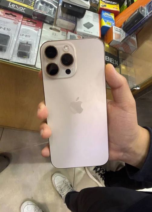 Iphone 16Pro Max 90%