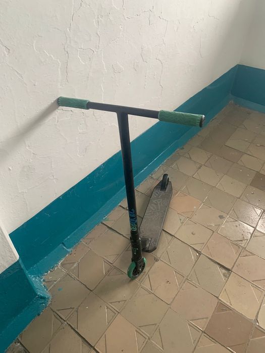 Трюковой самокат Tech team