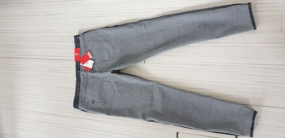 Diesel D - Struct Slim Fit Mens Size 38/34 НОВО! ОРИГИНАЛ! Мъжки Дънки