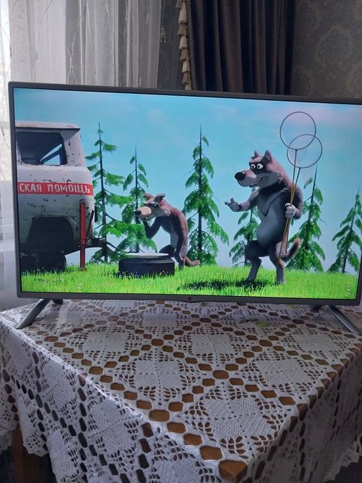 Продам телевизор ЛЖ.  Смарт. Диагональ 106 см.