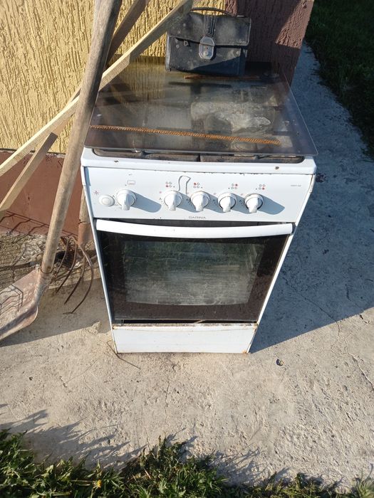 Продам газ плита бу