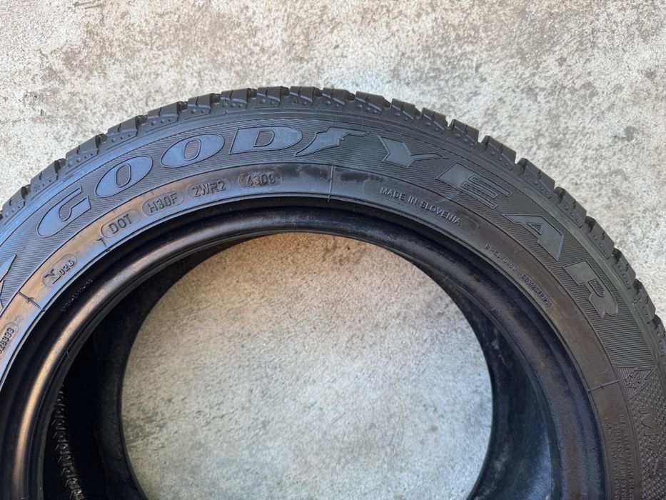Anvelopa 205/55R16 Goodyear Eagle Vector M+S