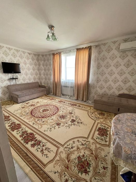 Нужна 1 девушка на подселение