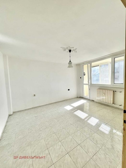 Продава се Тристаен апартамент в София, Младост 1 - 98 кв.м за 3240 €/кв.м - Снимка #12