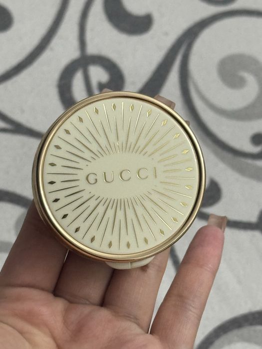 GUCCI glow blush